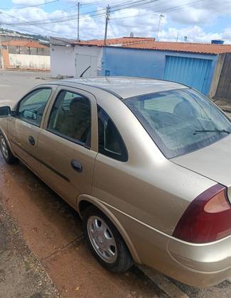 CHEVROLET CORSA 1.4 MPFI MAXX SEDAN 8V FLEX 4P MANUAL